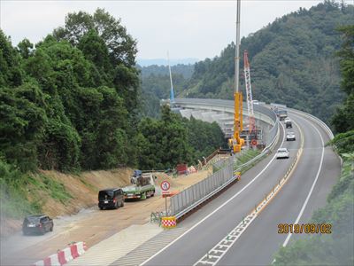 高速道路建設中