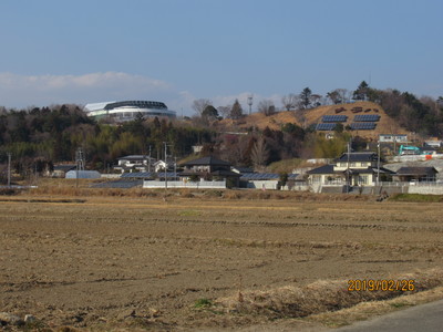 屋内体育施設　建設中