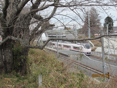 夜ノ森駅で電車の試運転