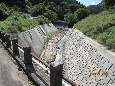 > 五枚沢橋 